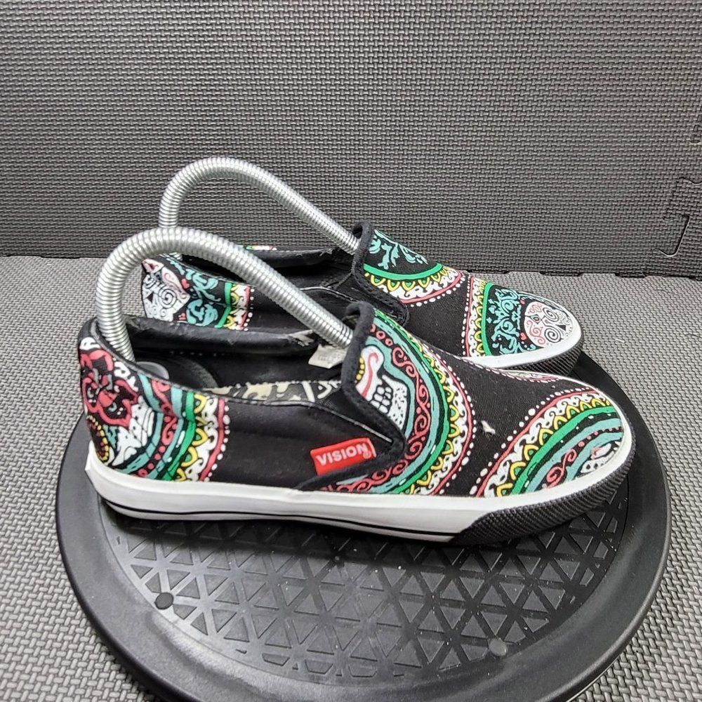 Womens Sz 6.5 Black Vision Street Skull Print Slip On Shoes
